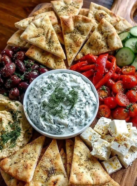 Mediterranean Mezze Platter Recipe – A Fresh and Flavorful Appetizer Board for Every Occasion